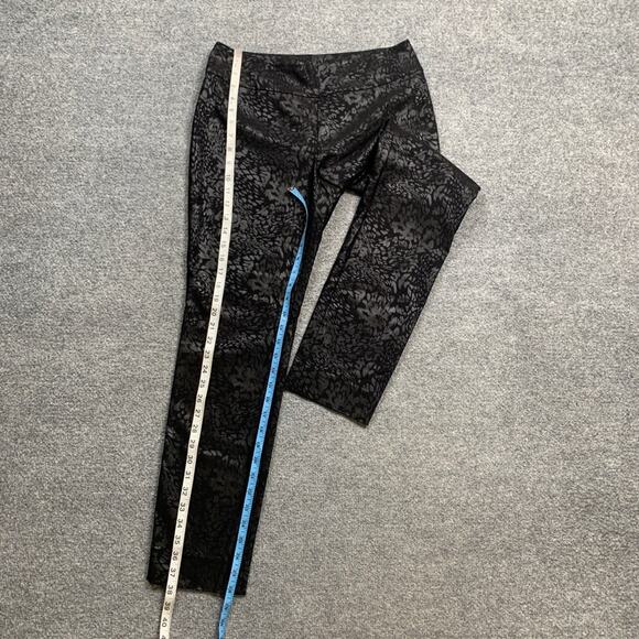 Nic + Zoe Leggings Womens 8 Black Cheetah Coated Metallic Pull On Stretch Ankle - Picture 6 of 11